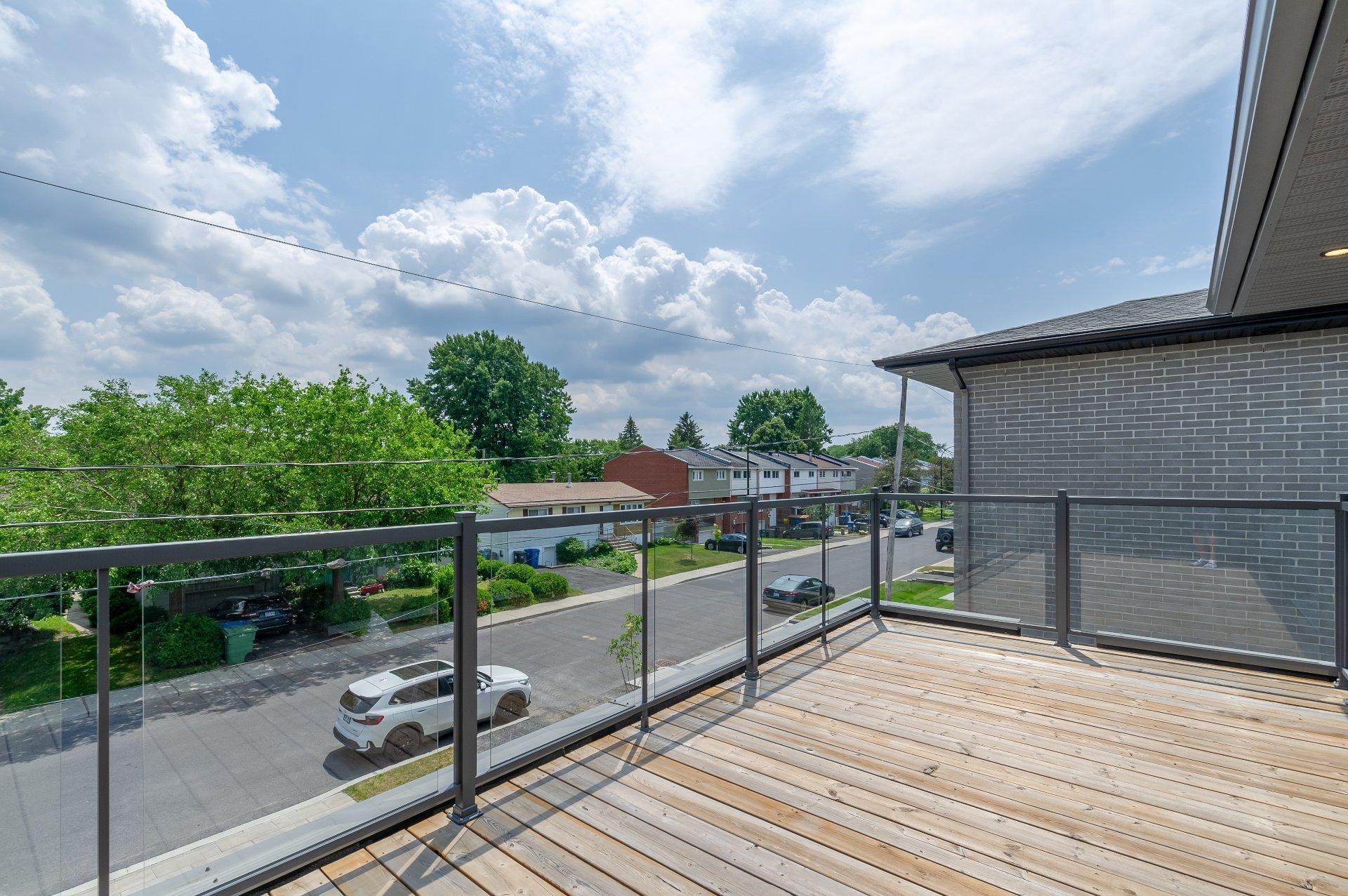 









6780


Rue Baillargeon

,
Brossard,




QC
J4Z1S9


