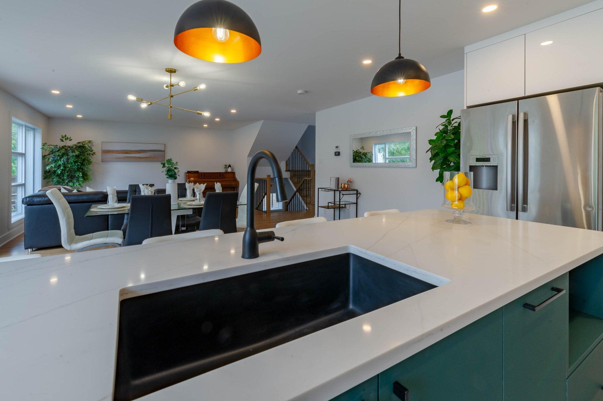









6780


Rue Baillargeon

,
Brossard,




QC
J4Z1S9


