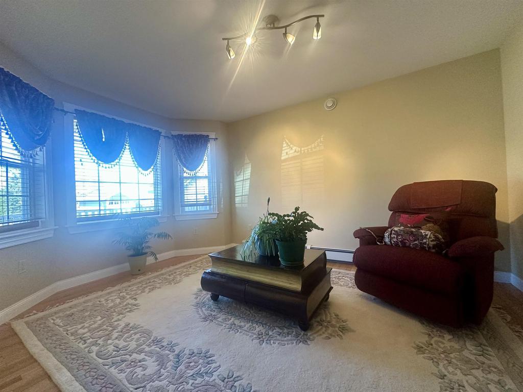 












62 McGill Avenue

,
Brighton,




PE
C1A 2J5

