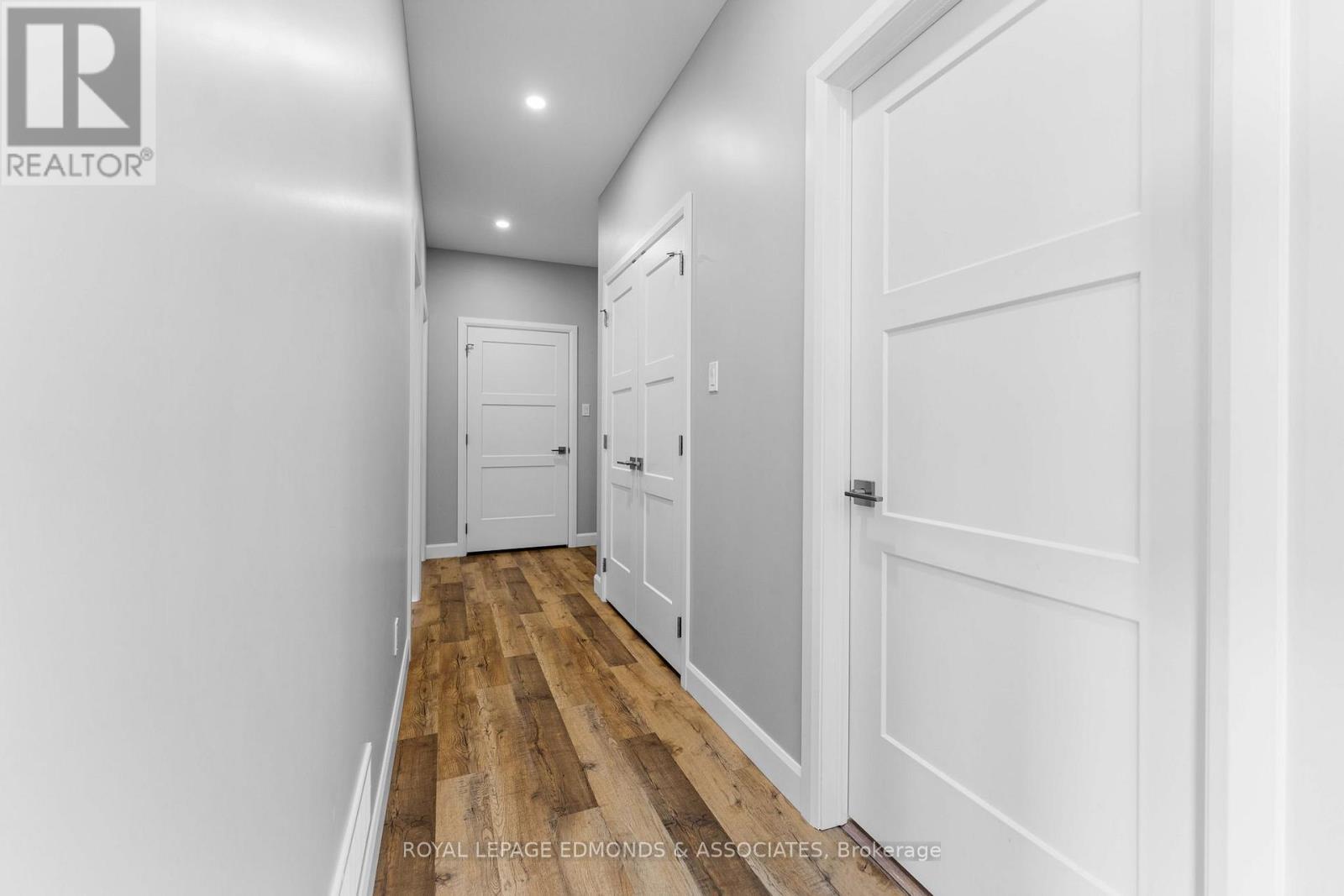 












346 FORESTERS FALLS ROAD

,
Whitewater Region,




Ontario
K0J1K0


