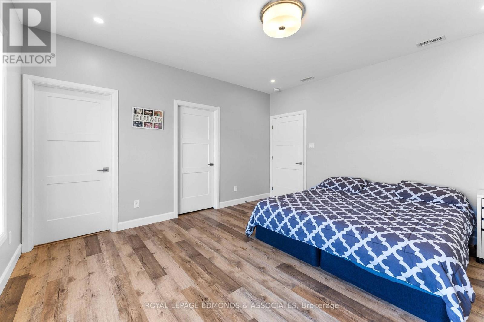 












346 FORESTERS FALLS ROAD

,
Whitewater Region,




Ontario
K0J1K0

