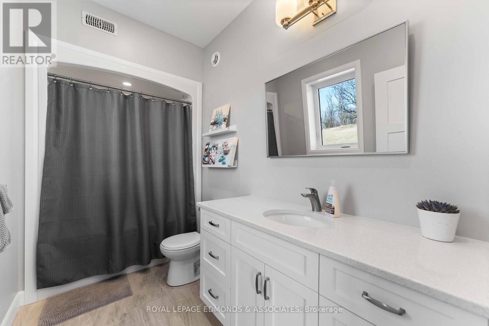 












346 FORESTERS FALLS ROAD

,
Whitewater Region,




Ontario
K0J1K0

