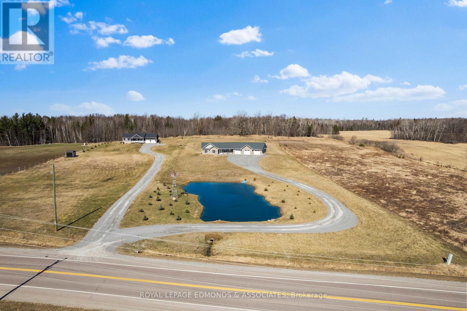 












346 FORESTERS FALLS ROAD

,
Whitewater Region,




Ontario
K0J1K0

