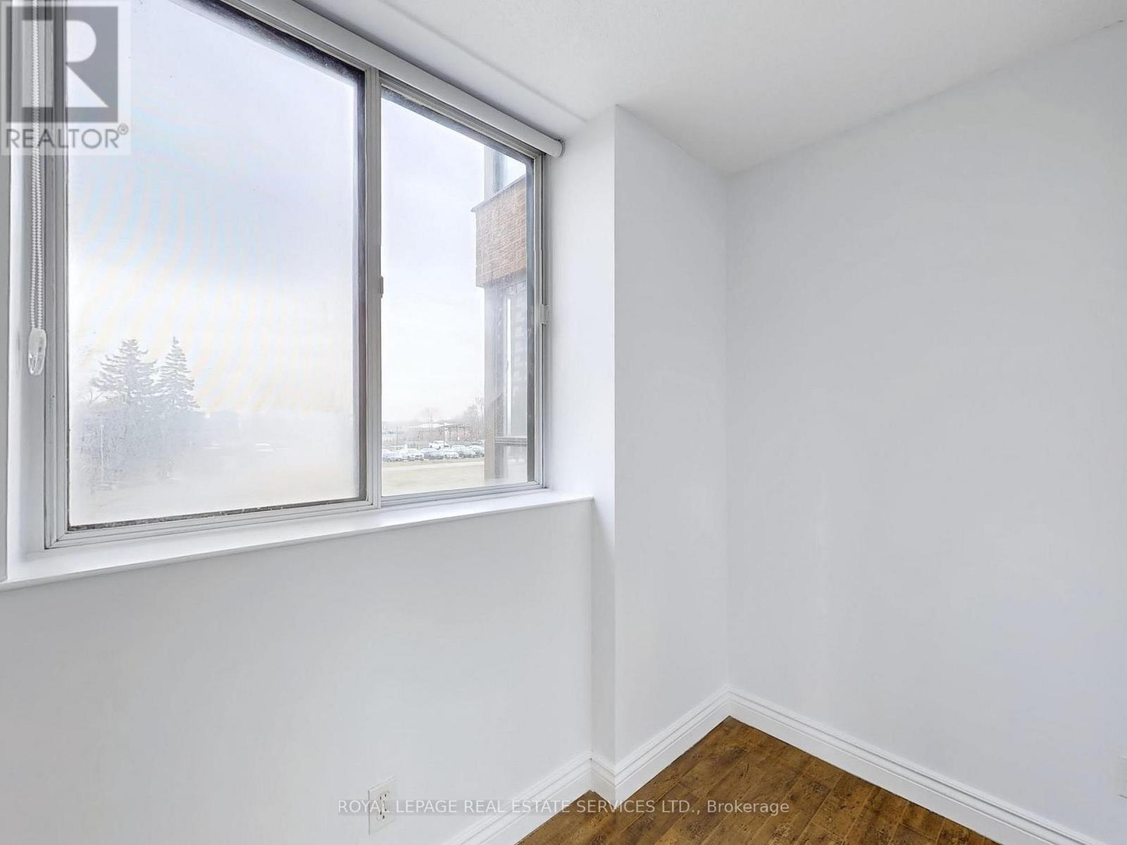 












213 - 330 MCCOWAN ROAD

,
Toronto,




Ontario
M1J3N3

