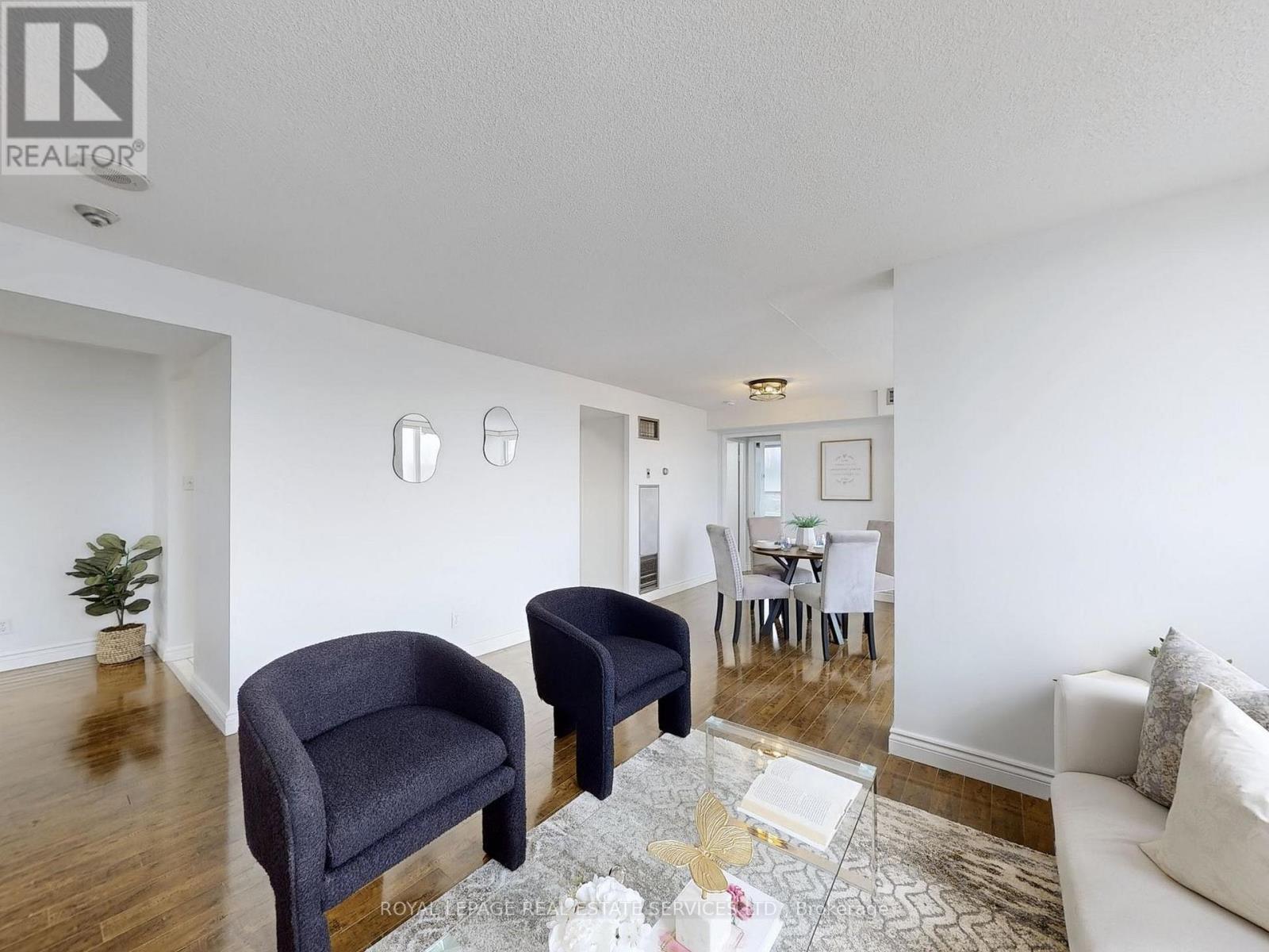 












213 - 330 MCCOWAN ROAD

,
Toronto,




Ontario
M1J3N3

