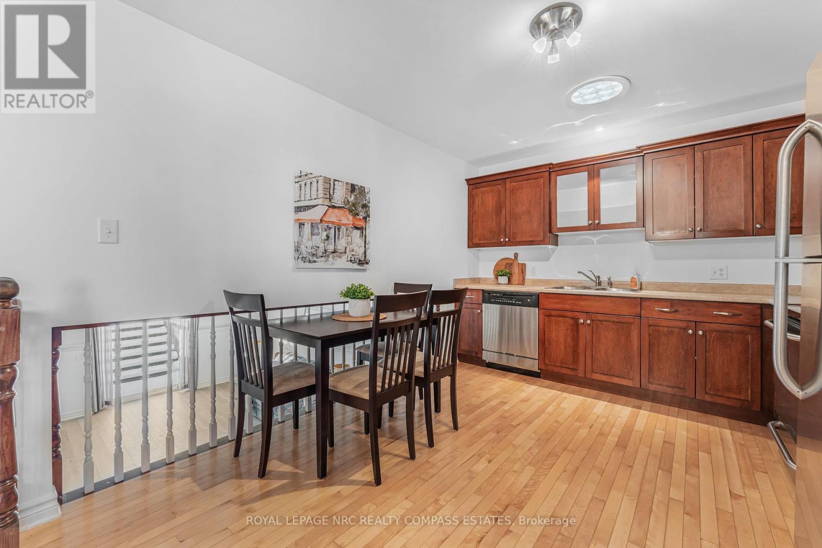 












14 HOPE AVENUE

,
Niagara-on-the-Lake (Virgil),




Ontario
L0S1T0

