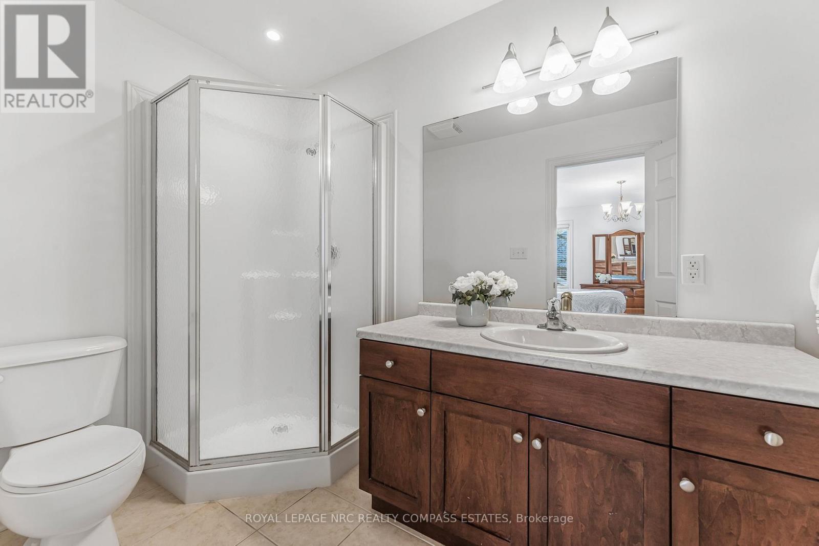 












14 HOPE AVENUE

,
Niagara-on-the-Lake (Virgil),




Ontario
L0S1T0

