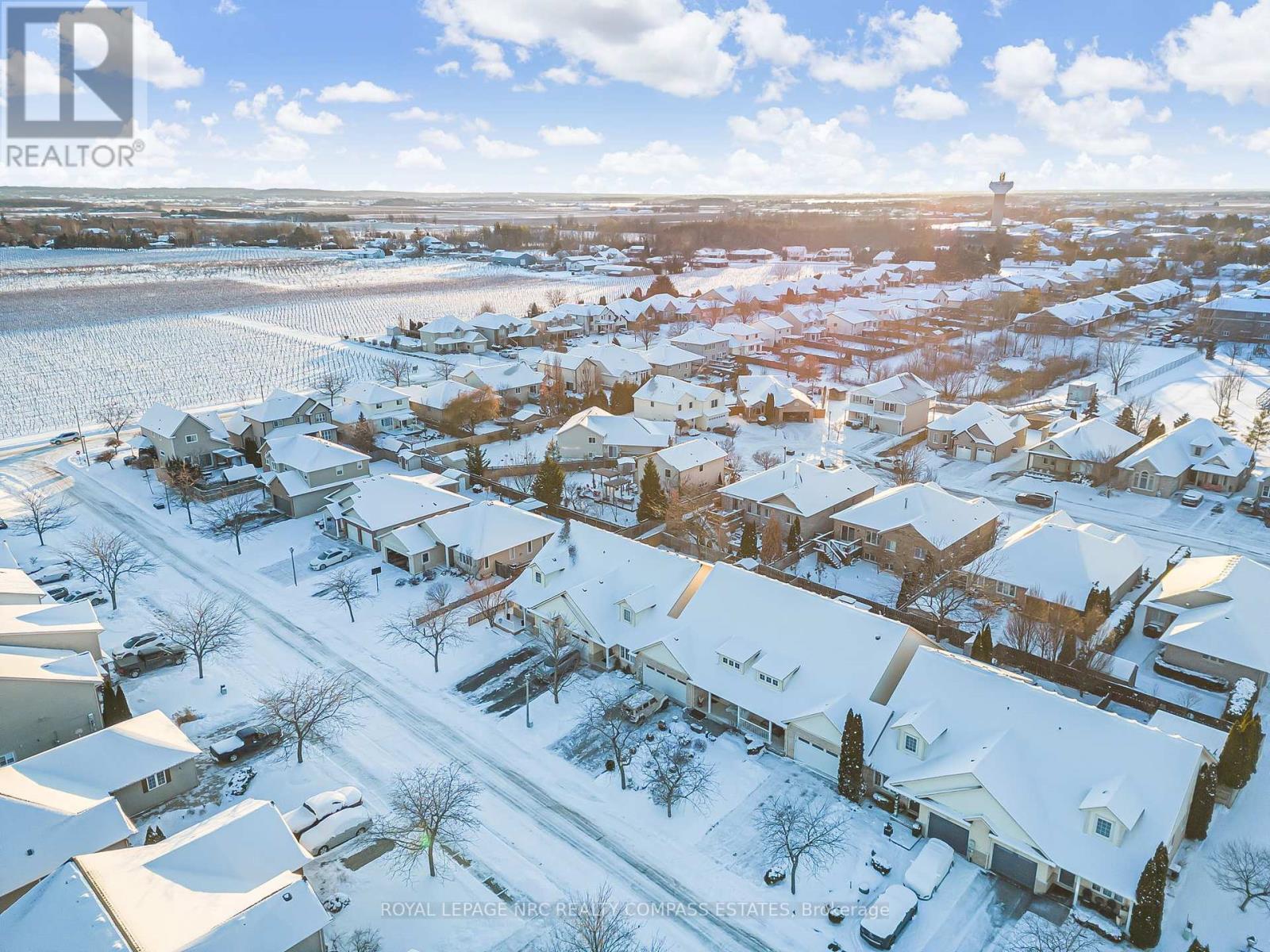 












14 HOPE AVENUE

,
Niagara-on-the-Lake (Virgil),




Ontario
L0S1T0


