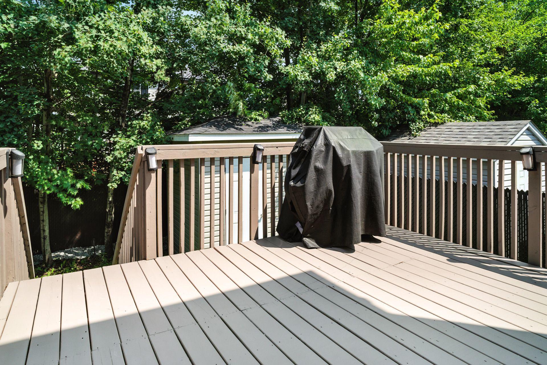 









142


Rue Lucien-Gendron

, 1,
Gatineau (Gatineau),




QC
J8P0J1

