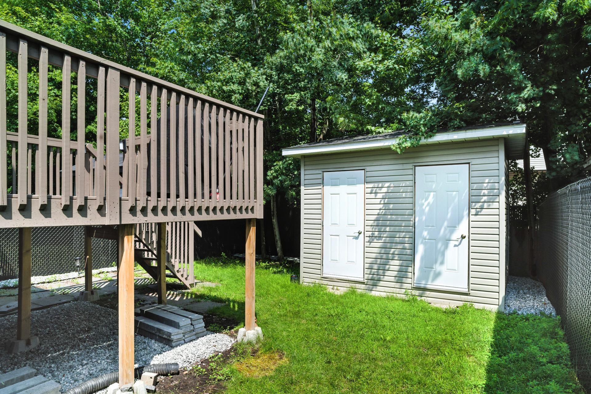 









142


Rue Lucien-Gendron

, 1,
Gatineau (Gatineau),




QC
J8P0J1

