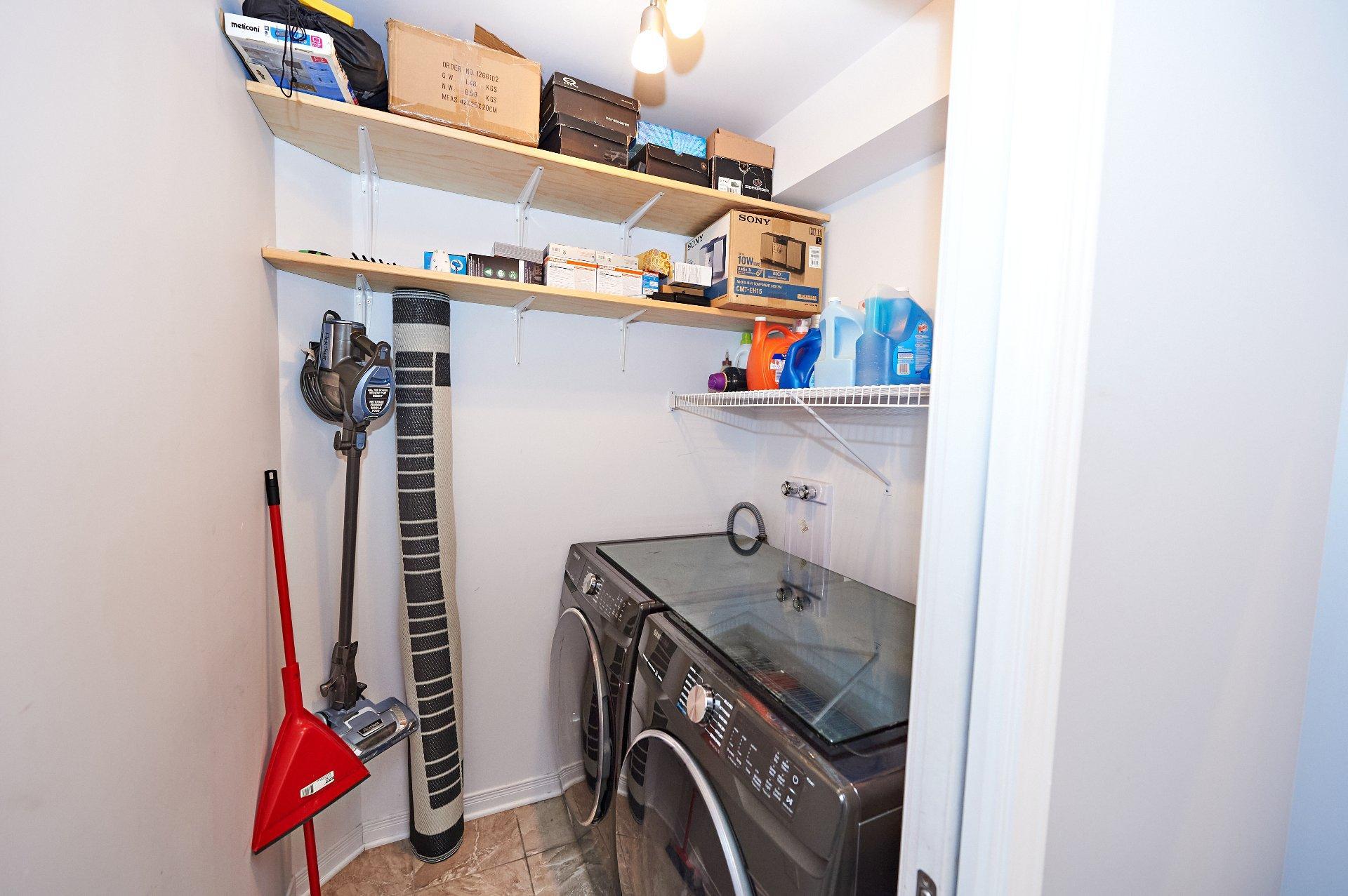 









142


Rue Lucien-Gendron

, 1,
Gatineau (Gatineau),




QC
J8P0J1

