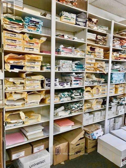 












5 HASTINGS STREET N

,
Bancroft (Bancroft Ward),




Ontario
K0L1C0

