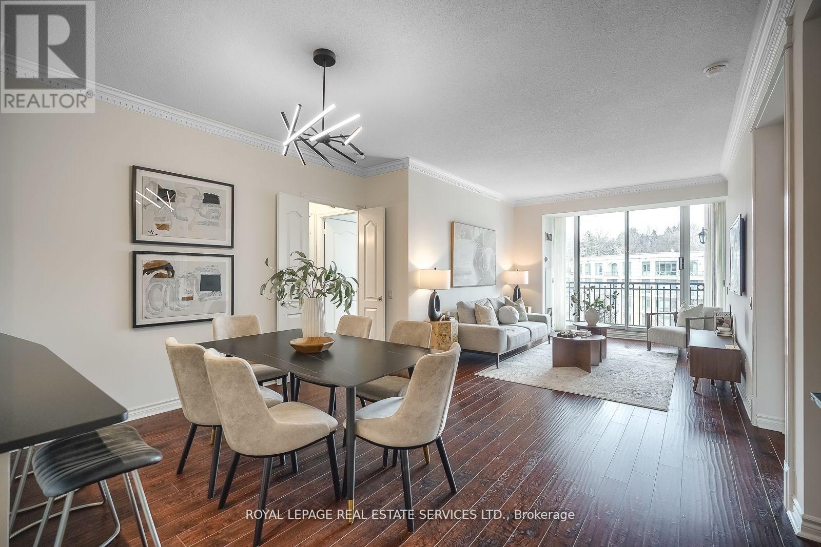 












811 - 18 WILLIAM CARSON CRESCENT E

,
Toronto,




Ontario
M2P2G6

