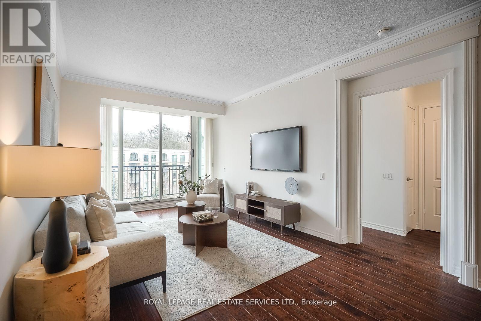 












811 - 18 WILLIAM CARSON CRESCENT E

,
Toronto,




Ontario
M2P2G6

