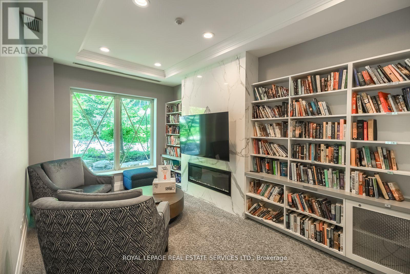 












811 - 18 WILLIAM CARSON CRESCENT E

,
Toronto,




Ontario
M2P2G6

