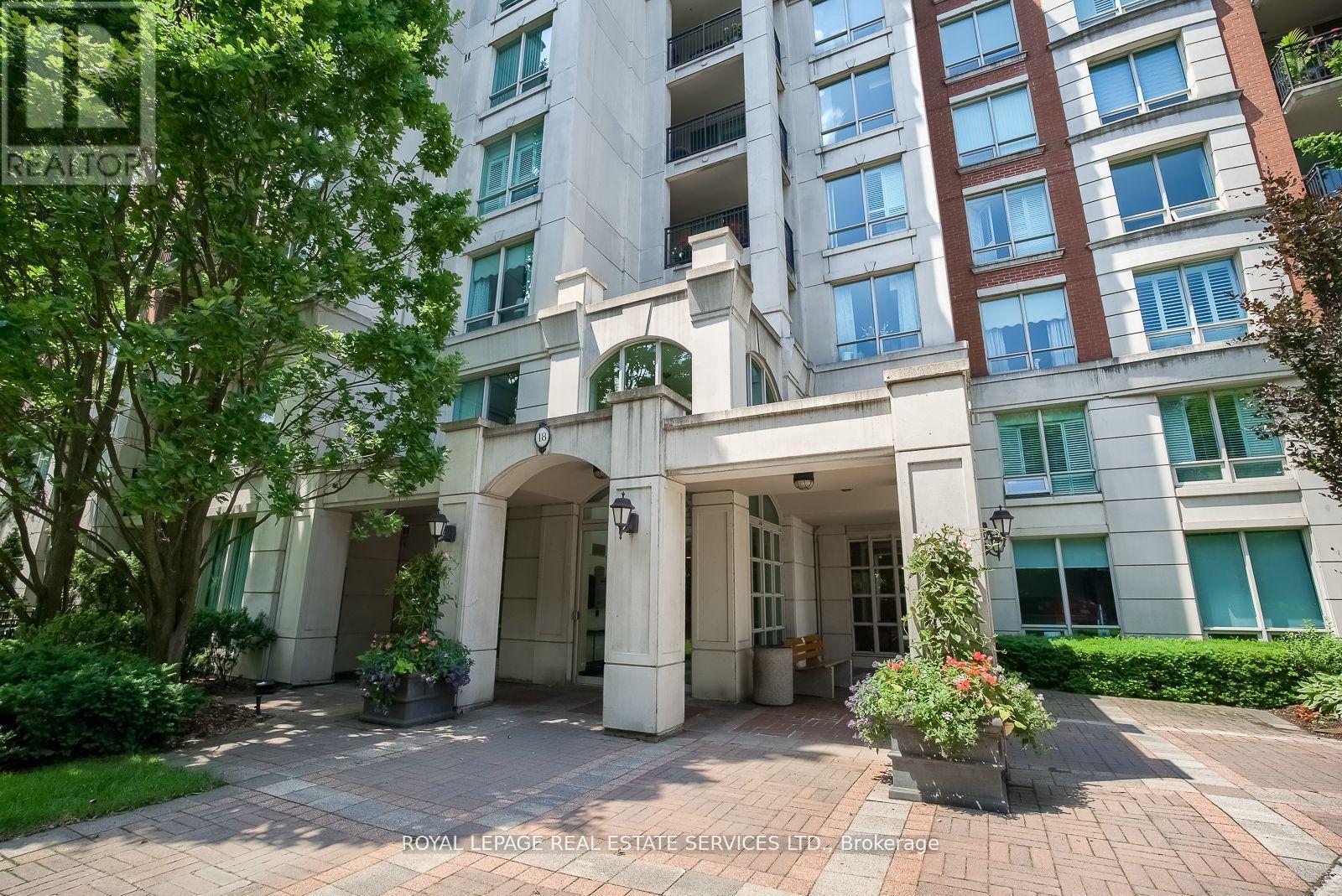 












811 - 18 WILLIAM CARSON CRESCENT E

,
Toronto,




Ontario
M2P2G6

