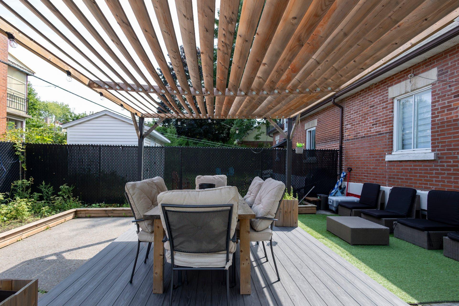 









11285


Av. Garon

,
Montréal (Montréal-Nord),




QC
H1H3T5

