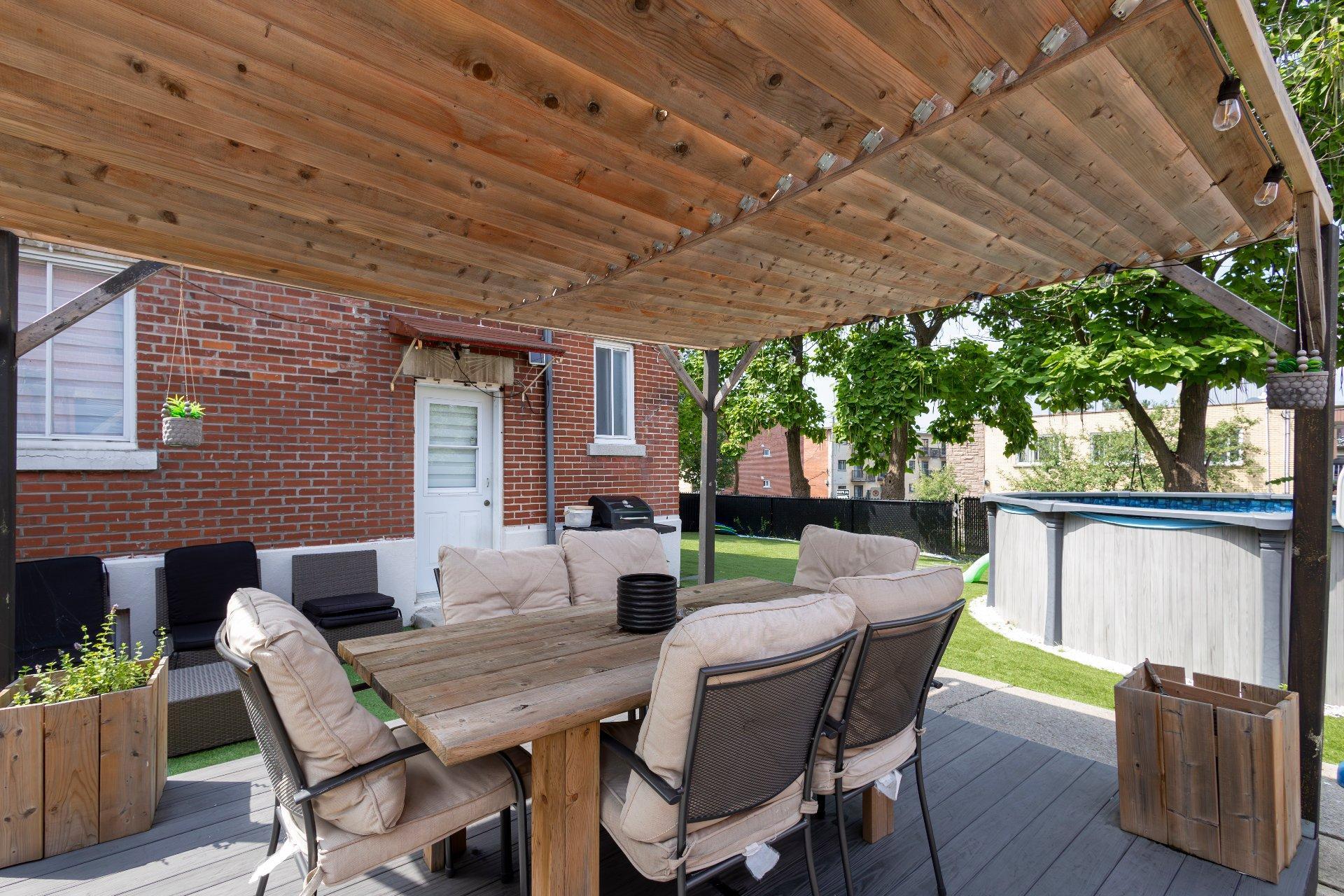 









11285


Av. Garon

,
Montréal (Montréal-Nord),




QC
H1H3T5

