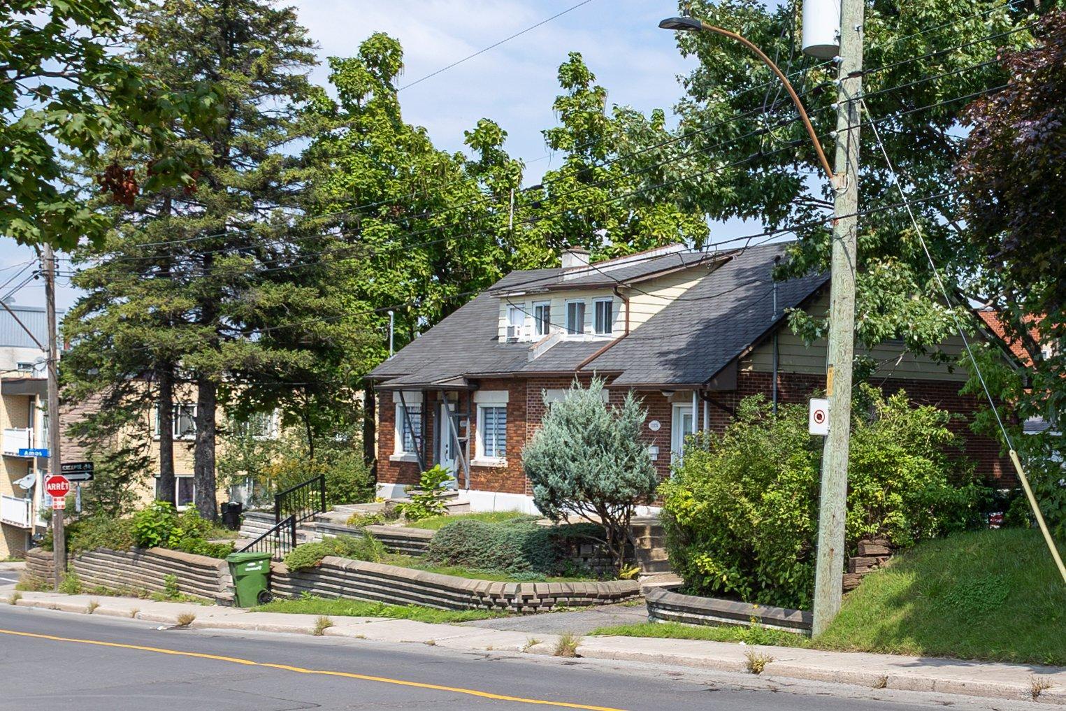 









11285


Av. Garon

,
Montréal (Montréal-Nord),




QC
H1H3T5

