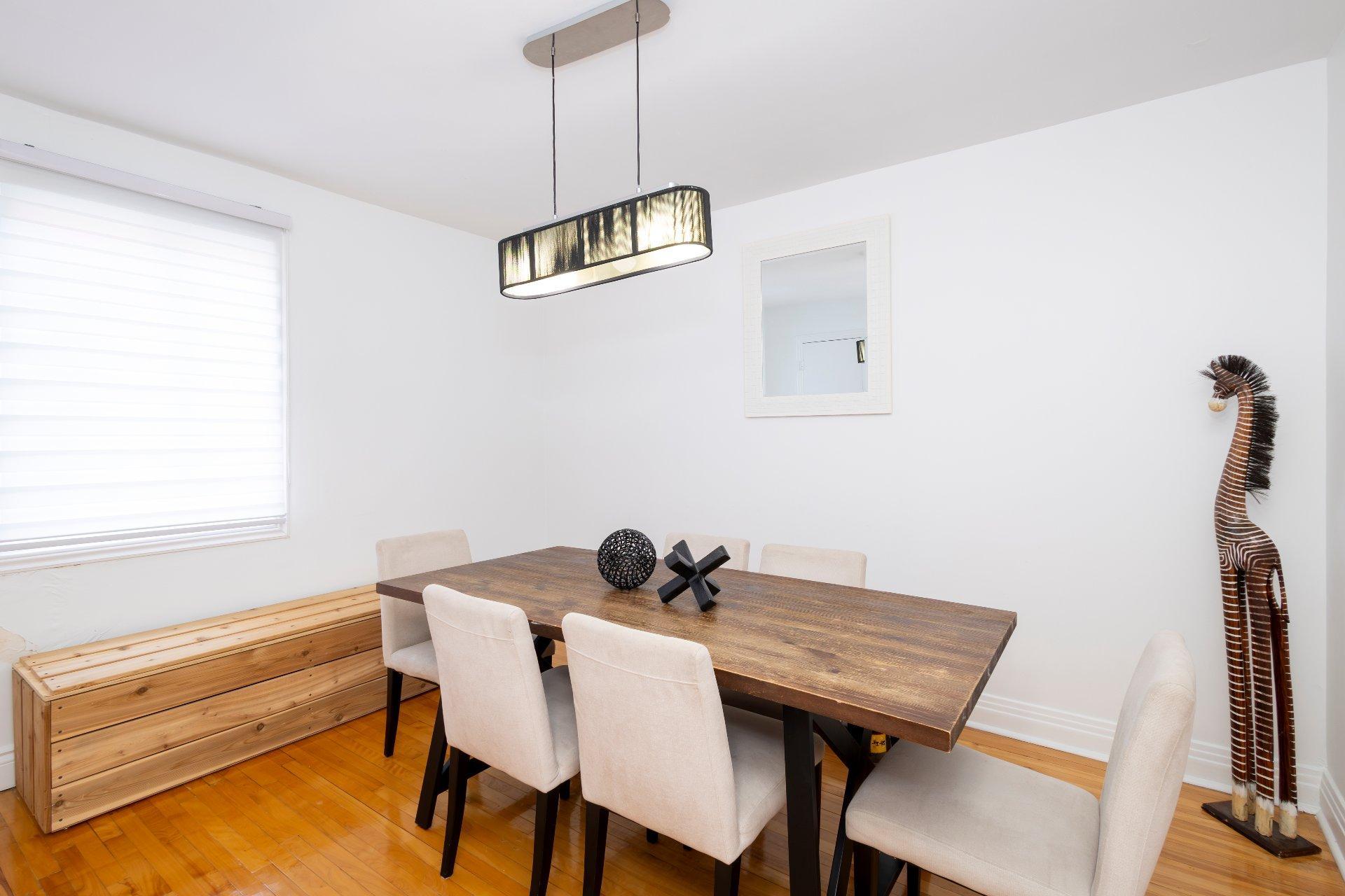 









11285


Av. Garon

,
Montréal (Montréal-Nord),




QC
H1H3T5

