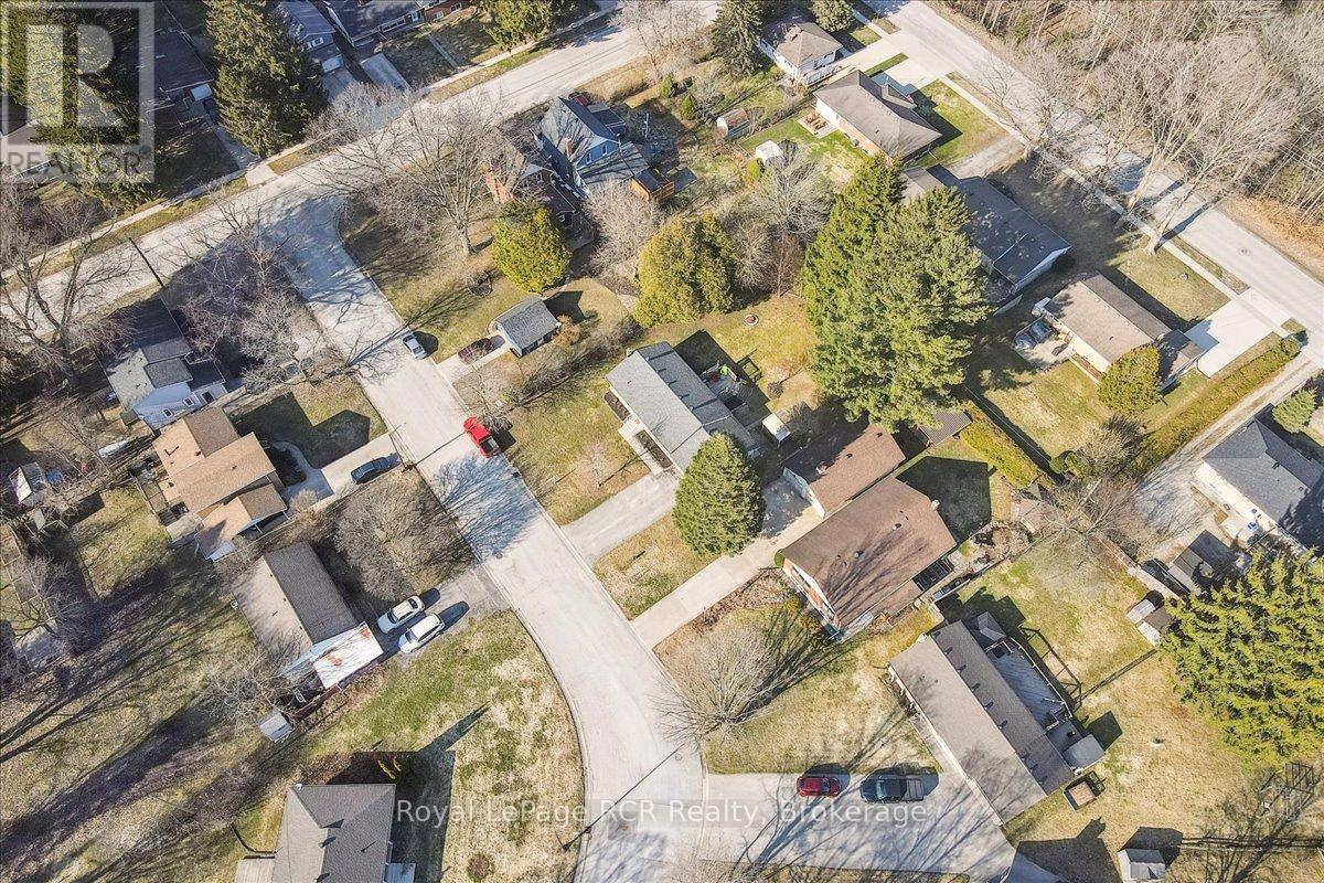 












685 5TH AVENUE W

,
Owen Sound,




Ontario
N4K5A2


