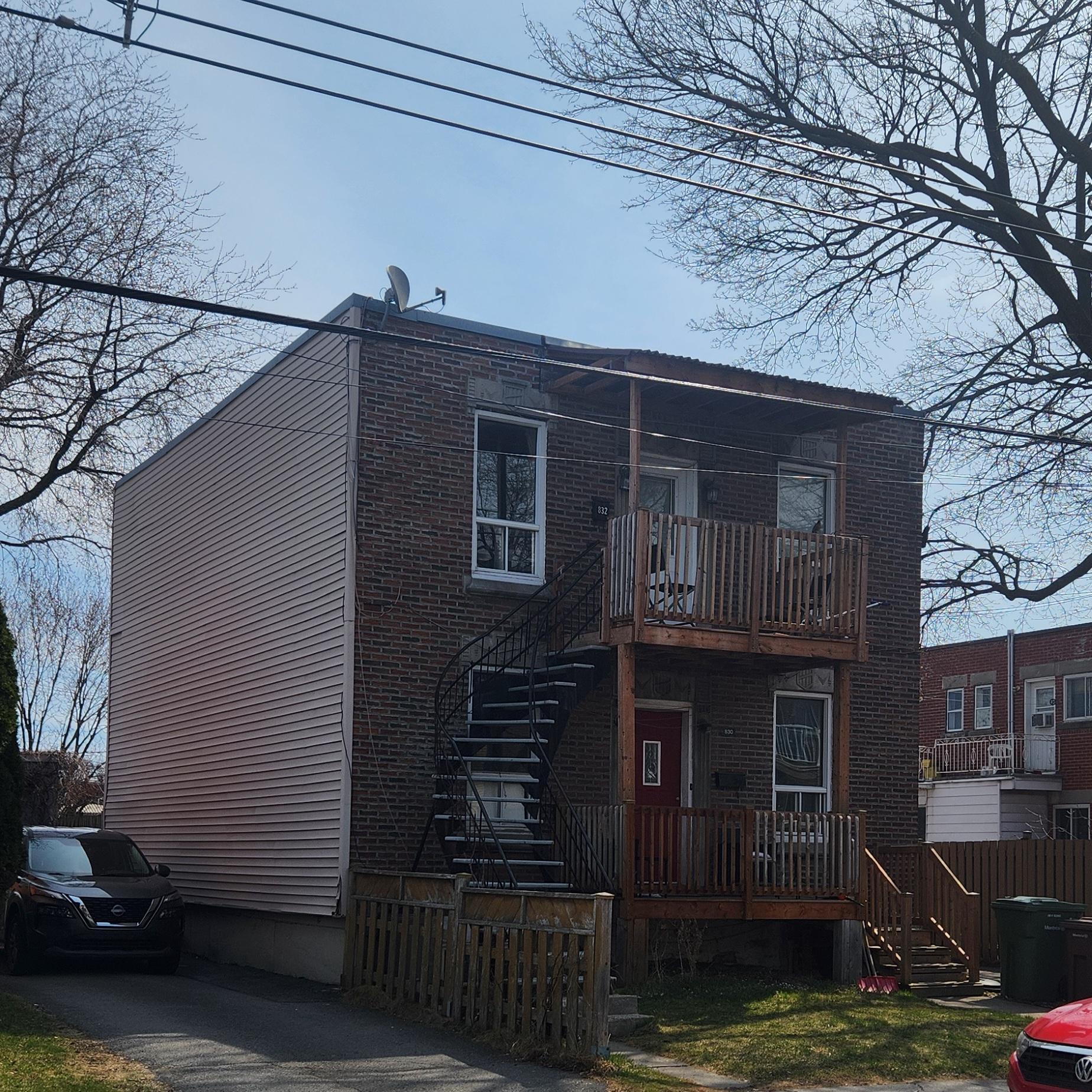 









830

 - 832


25e Avenue

,
Montréal (Lachine),




QC
H8S3Y1

