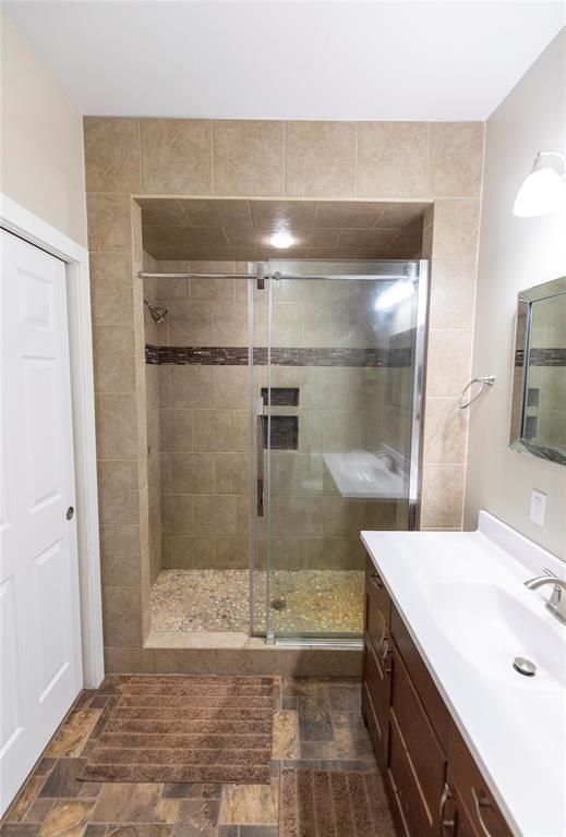 












42 COLLEEN Avenue

,
Gimli Rm,




Manitoba
R0C0C0

