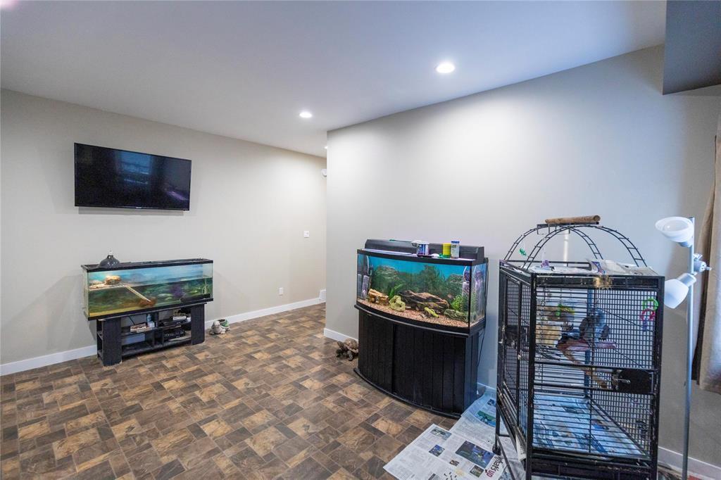 












42 COLLEEN Avenue

,
Gimli Rm,




Manitoba
R0C0C0


