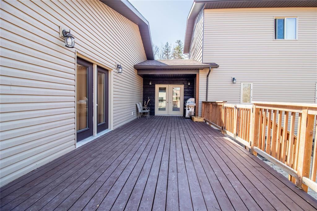 












42 COLLEEN Avenue

,
Gimli Rm,




Manitoba
R0C0C0

