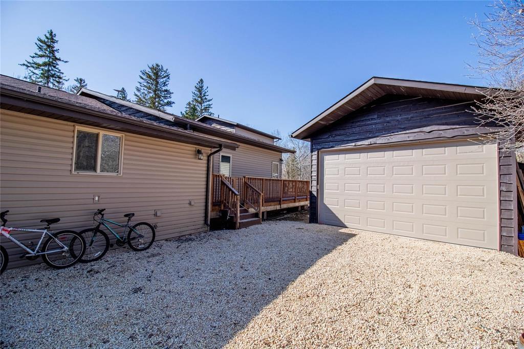 












42 COLLEEN Avenue

,
Gimli Rm,




Manitoba
R0C0C0

