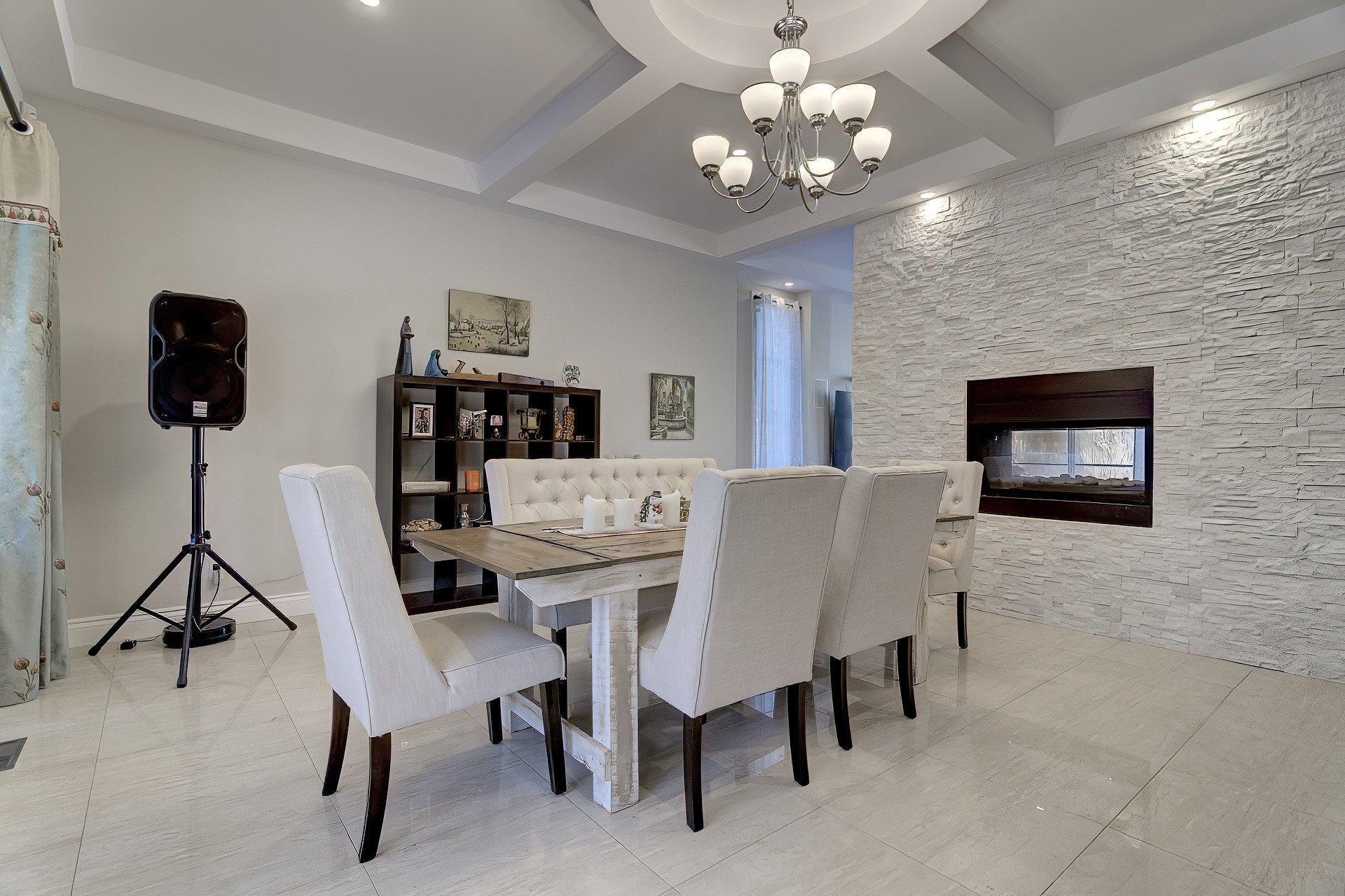 









5


Rue Daudet

,
Candiac,




QC
J5R6C2

