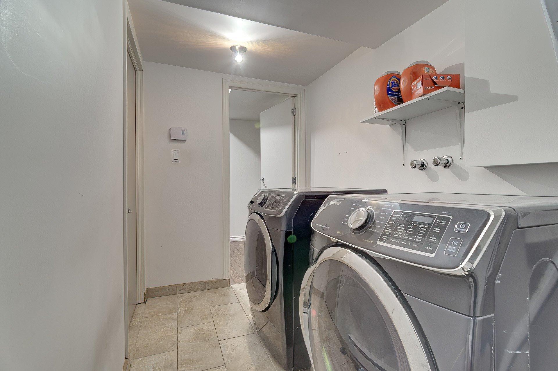 









5


Rue Daudet

,
Candiac,




QC
J5R6C2


