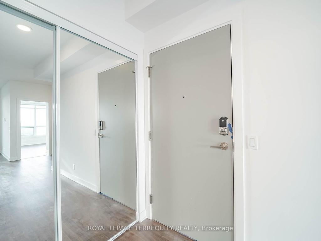 









50


Upper Mall

Way, 2712,
Vaughan,




ON
L4J 0L8

