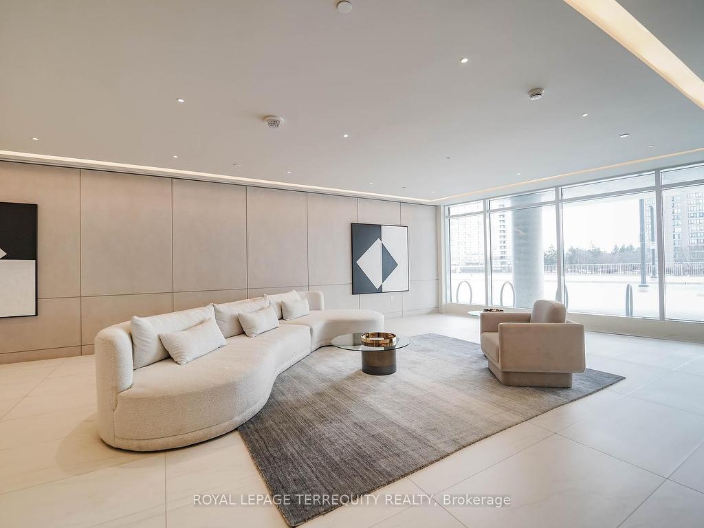 









50


Upper Mall

Way, 2712,
Vaughan,




ON
L4J 0L8

