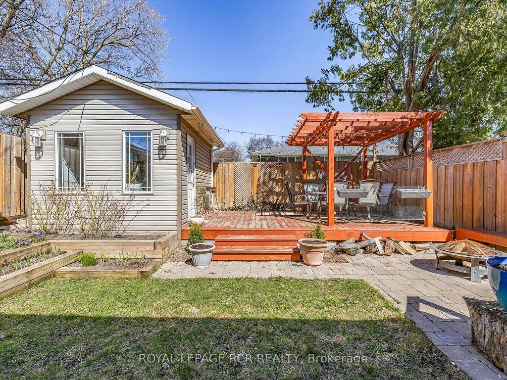 









187


Septonne

Avenue,
Newmarket,




ON
L3Y 2W5

