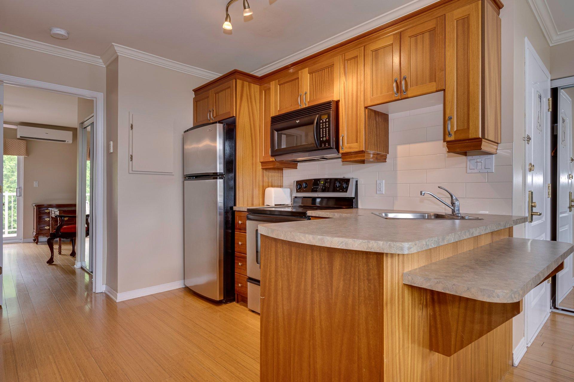 









570


Ch. des Frênes

, 3305,
Piedmont,




QC
J0R1K0

