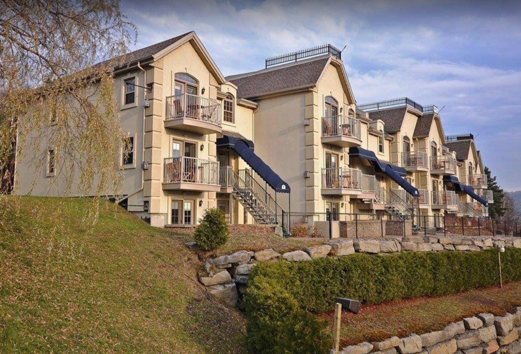









570


Ch. des Frênes

, 3305,
Piedmont,




QC
J0R1K0

