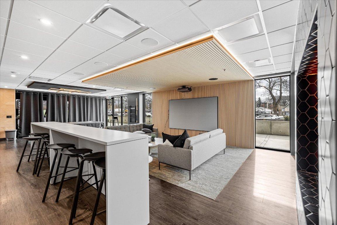 









1274


Devonshire

Avenue, 307,
Kelowna,




BC
V1Y 0M7

