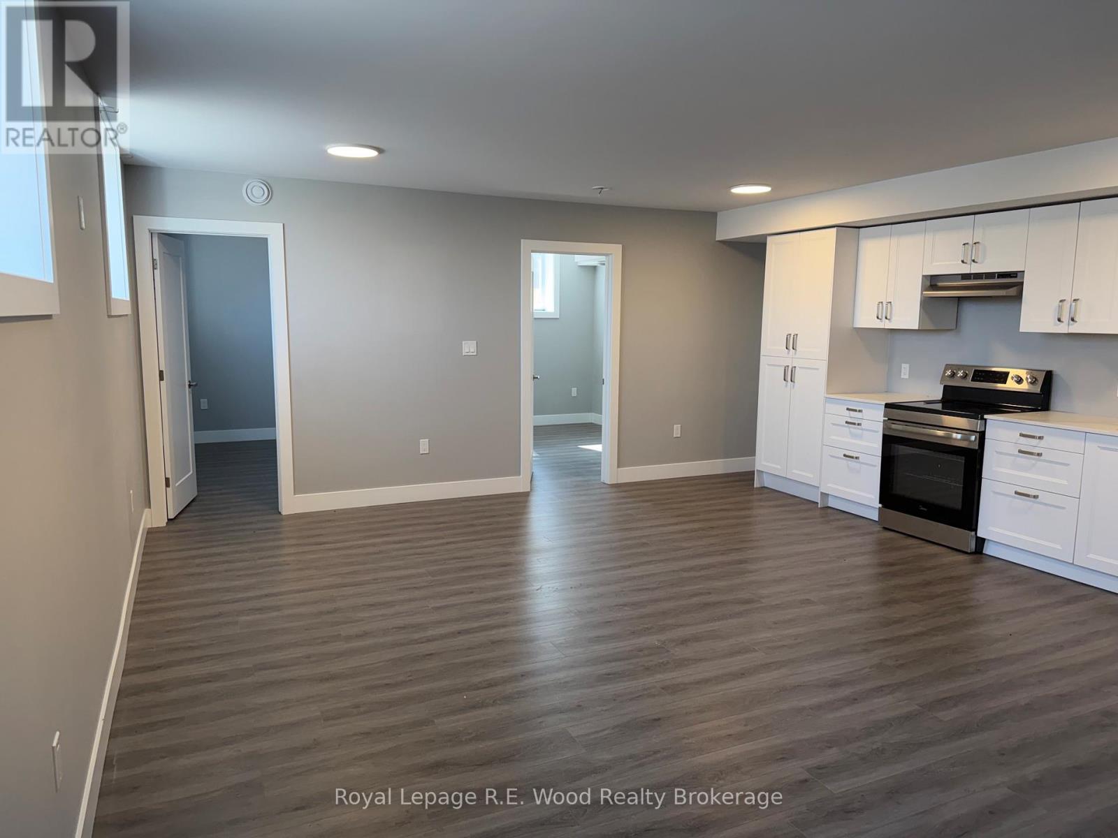 












335 JOHN STREET S

,
Aylmer,




Ontario
N5H2C9

