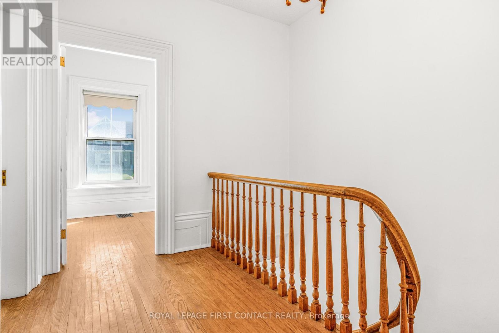 












14-16 PEEL STREET

,
Barrie,




Ontario
L4M3K8

