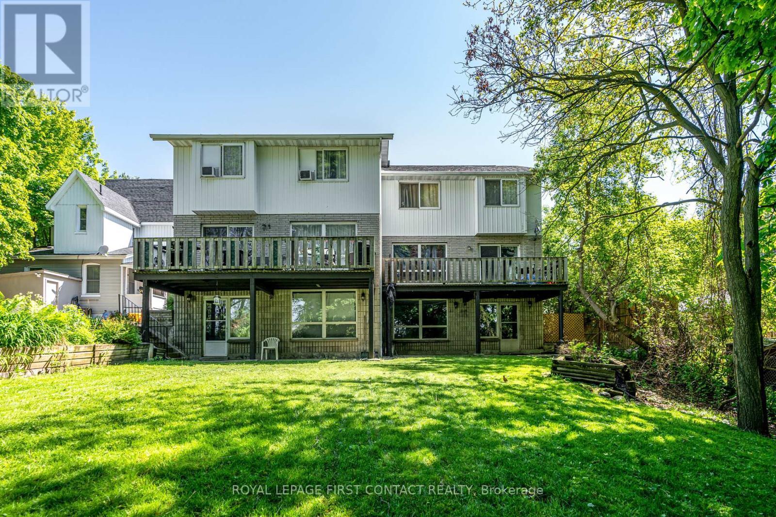 












14-16 PEEL STREET

,
Barrie,




Ontario
L4M3K8

