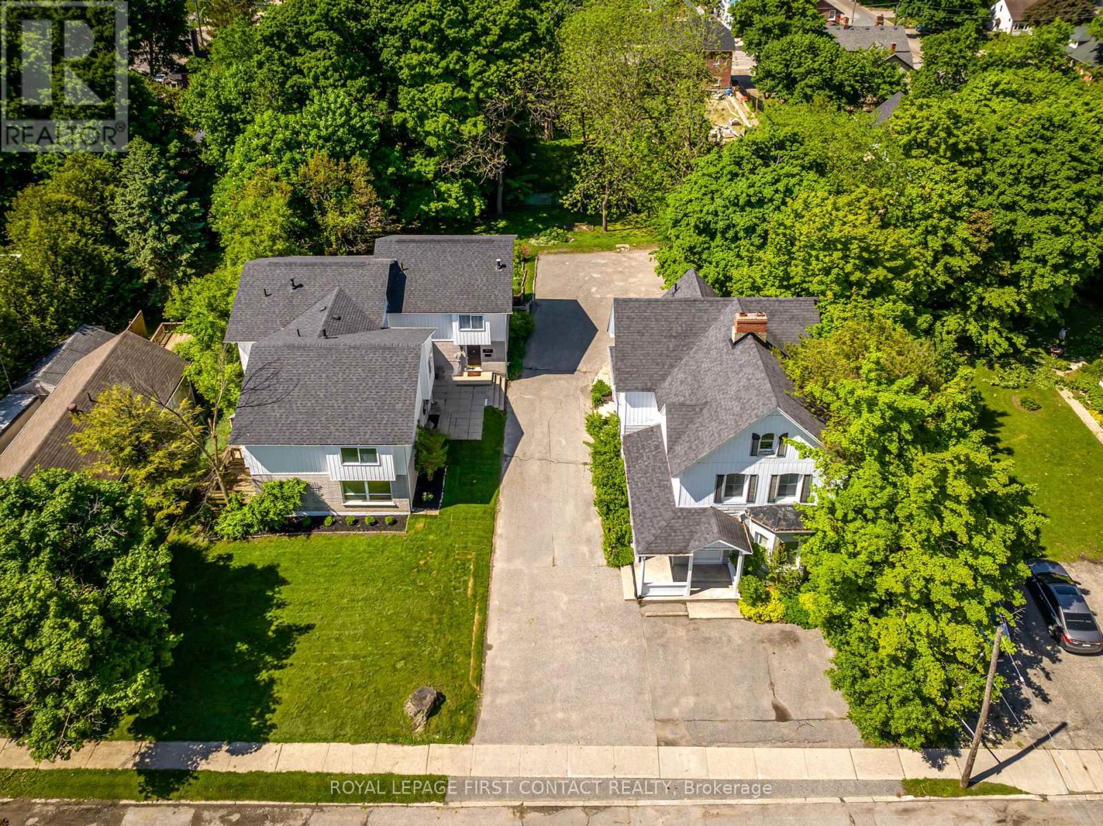 












14-16 PEEL STREET

,
Barrie,




Ontario
L4M3K8

