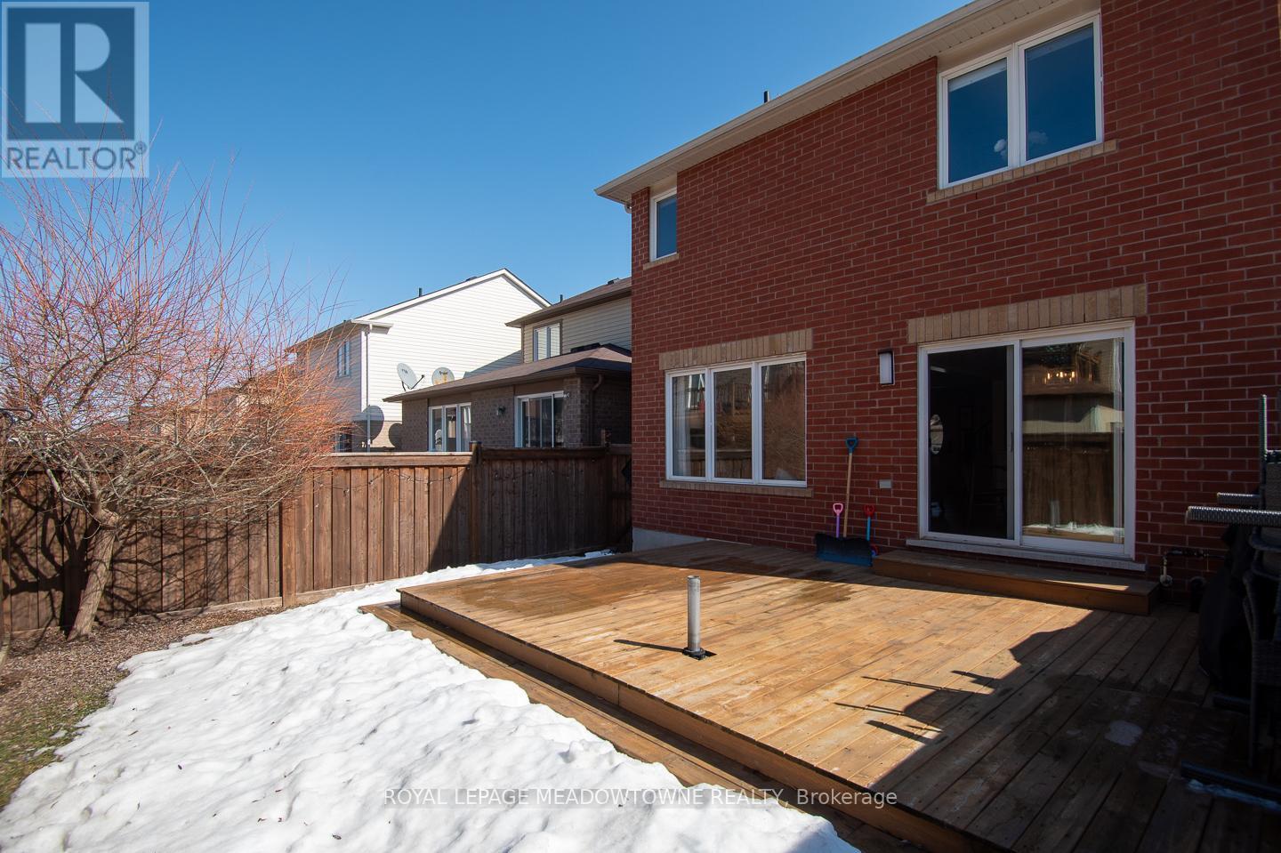 












465 TYRONE CRESCENT

,
Milton,




Ontario
L9T8J8

