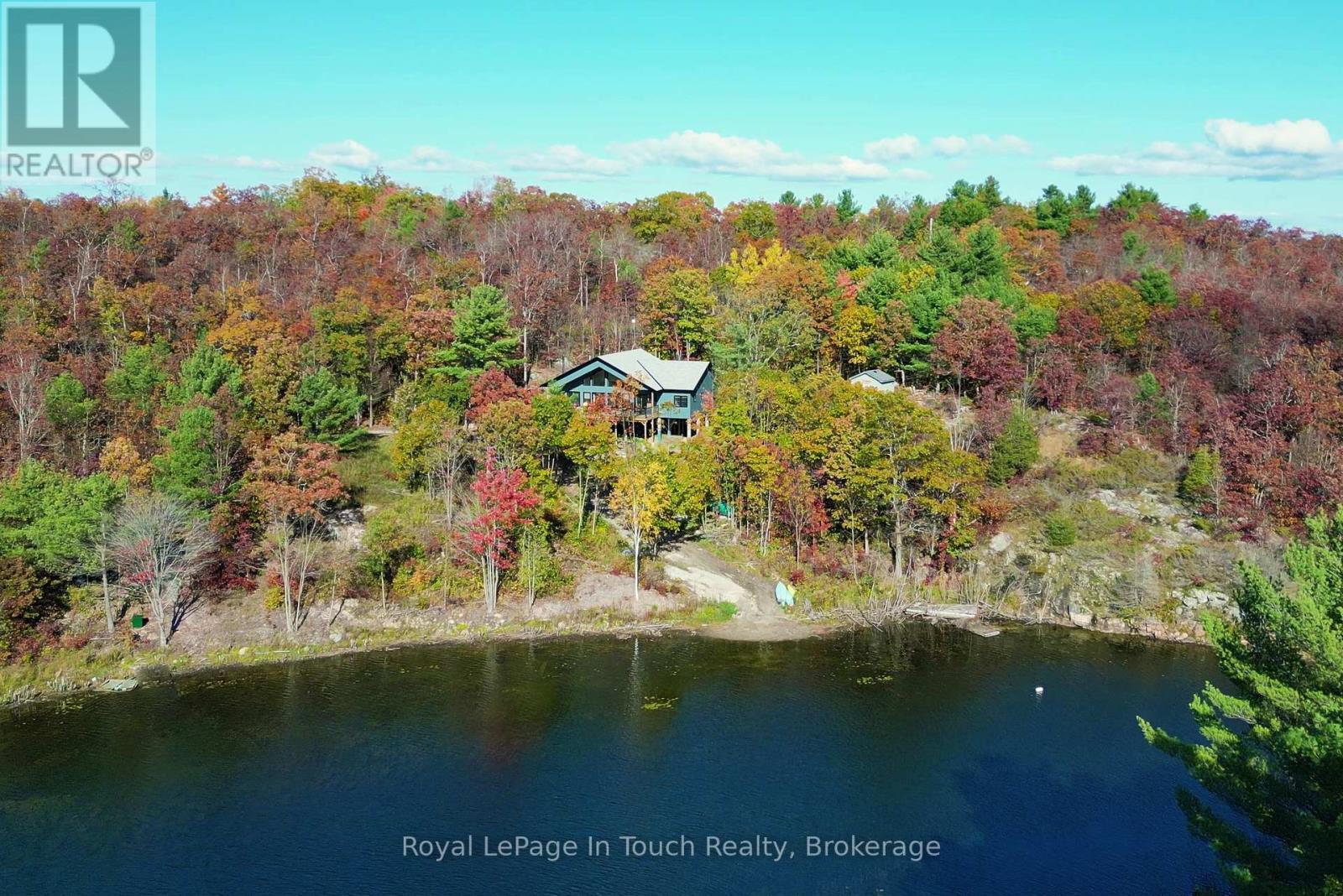 












8814 GEORGIAN BAY SHORE

,
Georgian Bay (Baxter),




Ontario
P0E1E0

