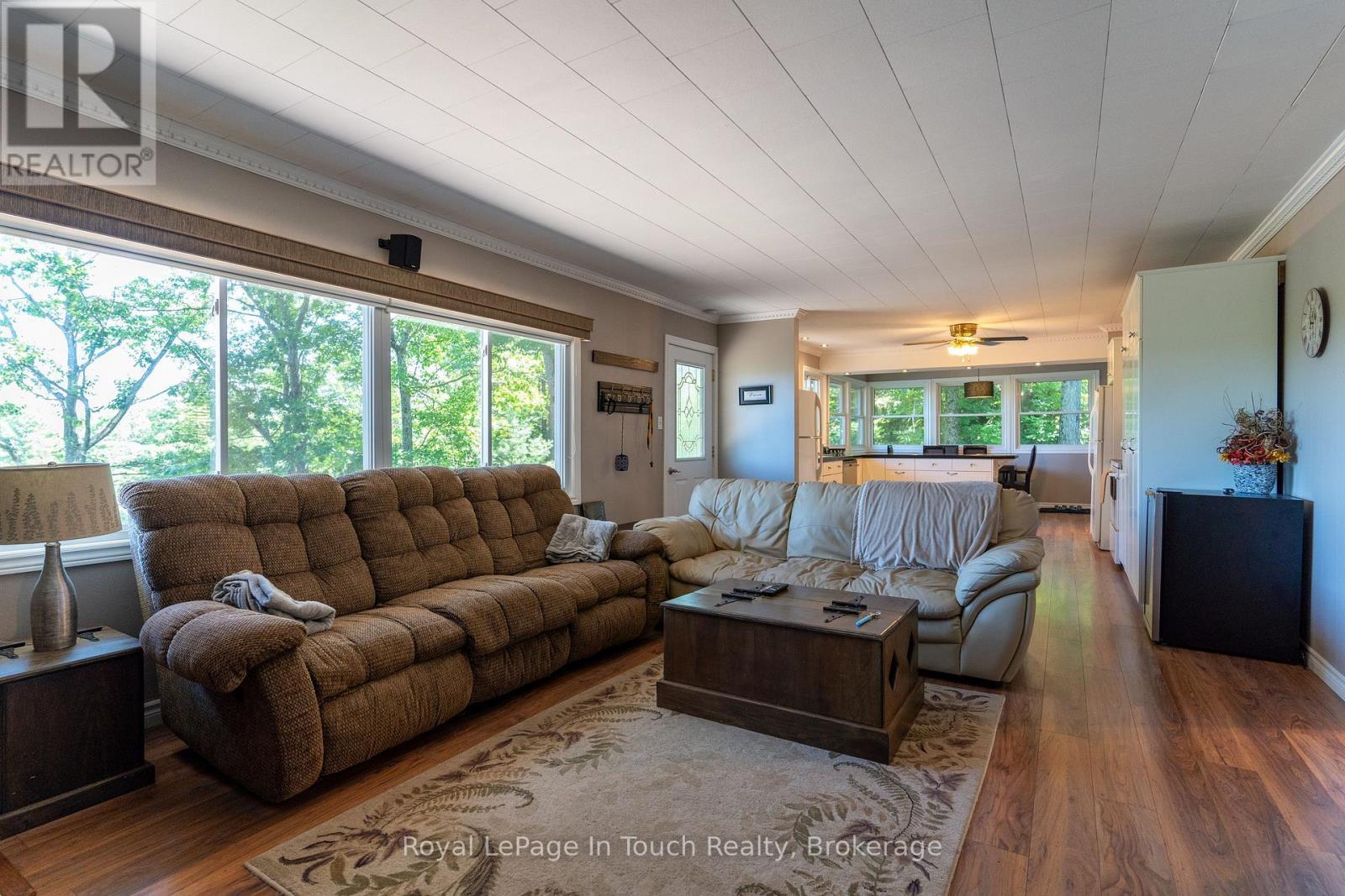 












1346 ISLAND 980

,
Georgian Bay (Baxter),




Ontario
P0E1E0

