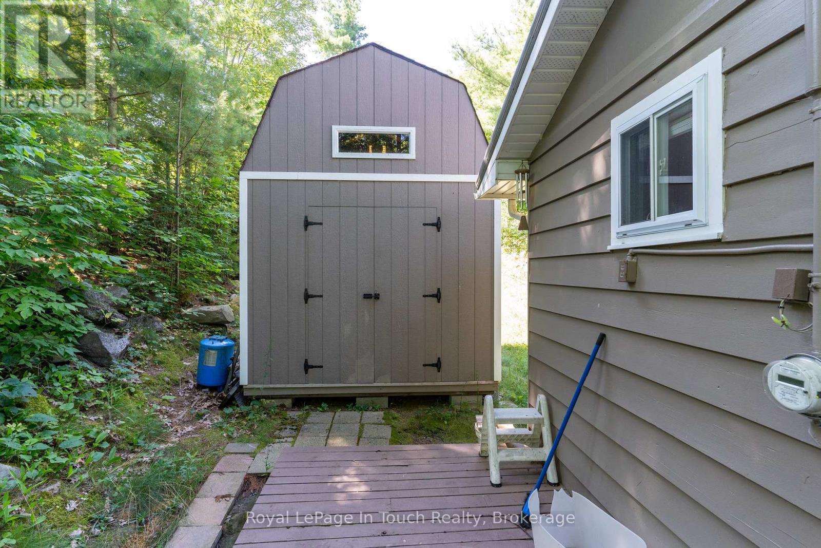 












1346 ISLAND 980

,
Georgian Bay (Baxter),




Ontario
P0E1E0

