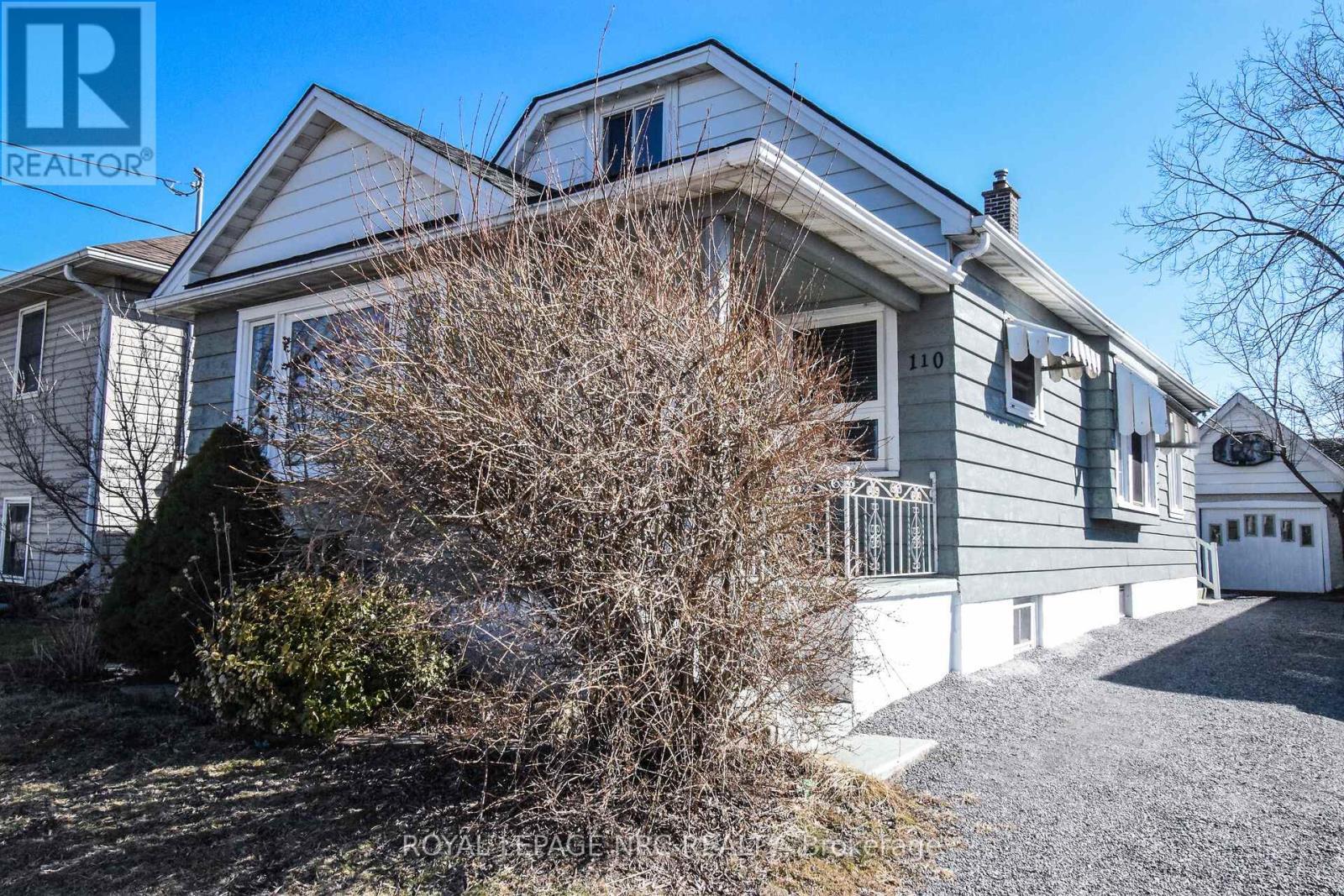 












110 EASTCHESTER AVENUE

,
St. Catharines (E. Chester),




Ontario
L2P2Z1

