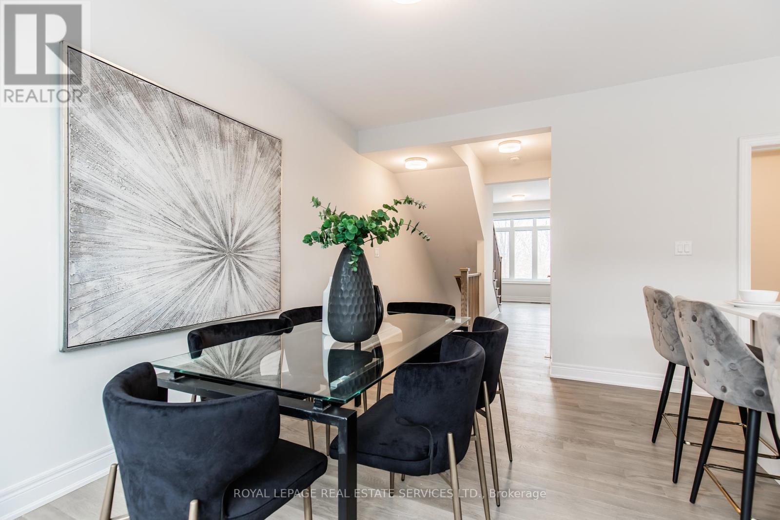 












2733 WESTOAK TRAILS BOULEVARD

,
Oakville,




Ontario
L6M5T1

