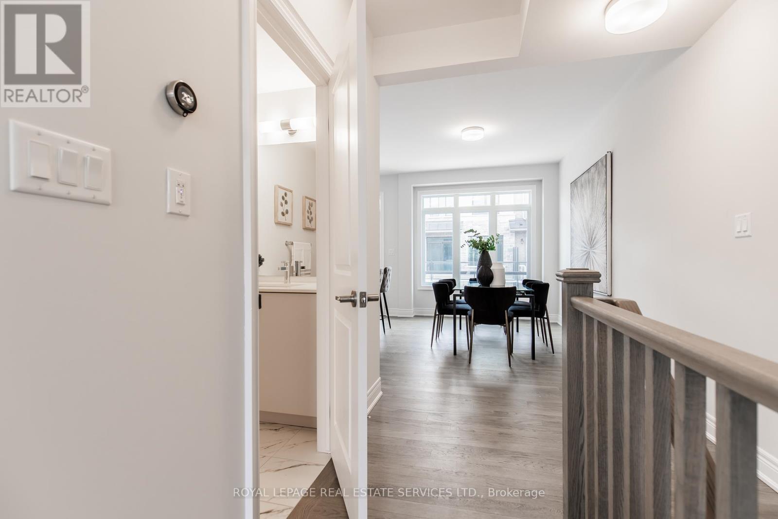 












2733 WESTOAK TRAILS BOULEVARD

,
Oakville,




Ontario
L6M5T1

