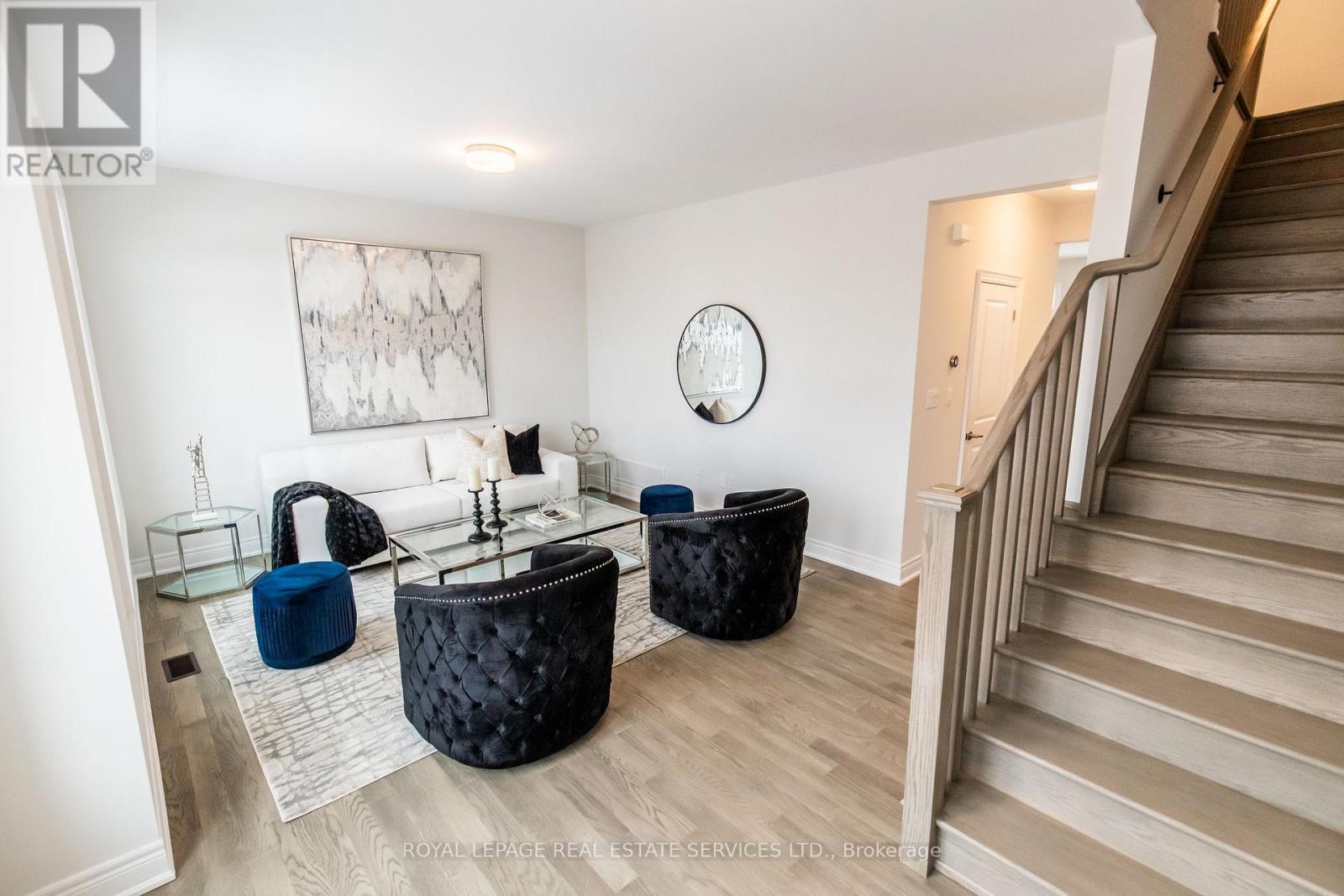 












2733 WESTOAK TRAILS BOULEVARD

,
Oakville,




Ontario
L6M5T1

